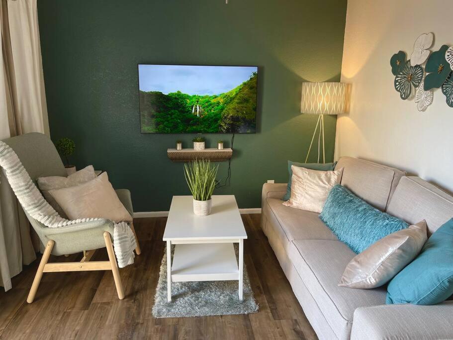 Contemporary 2-Bedroom Rental Unit イーグル・パス エクステリア 写真